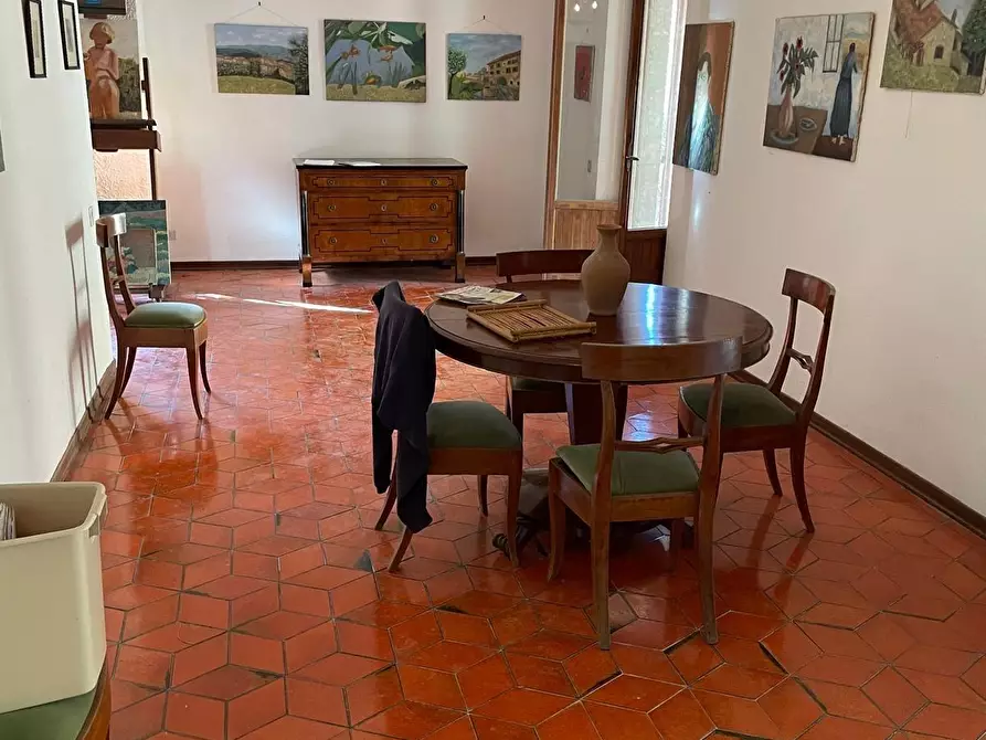Immagine 8 di Villa in vendita  a Murlo