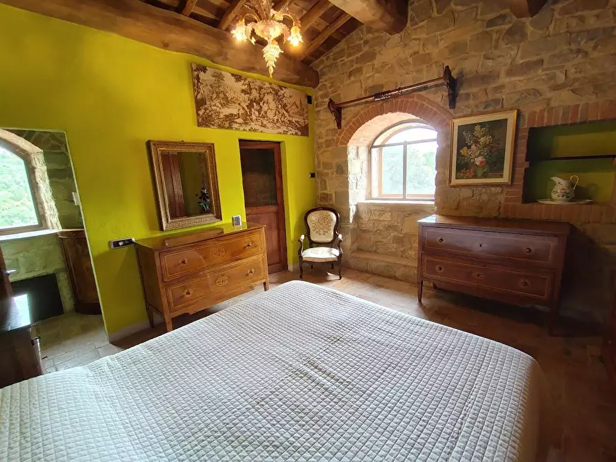 Immagine 11 di Villa in vendita  a Castellina In Chianti