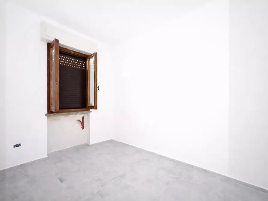 Immagine 8 di Appartamento in vendita  a Viareggio