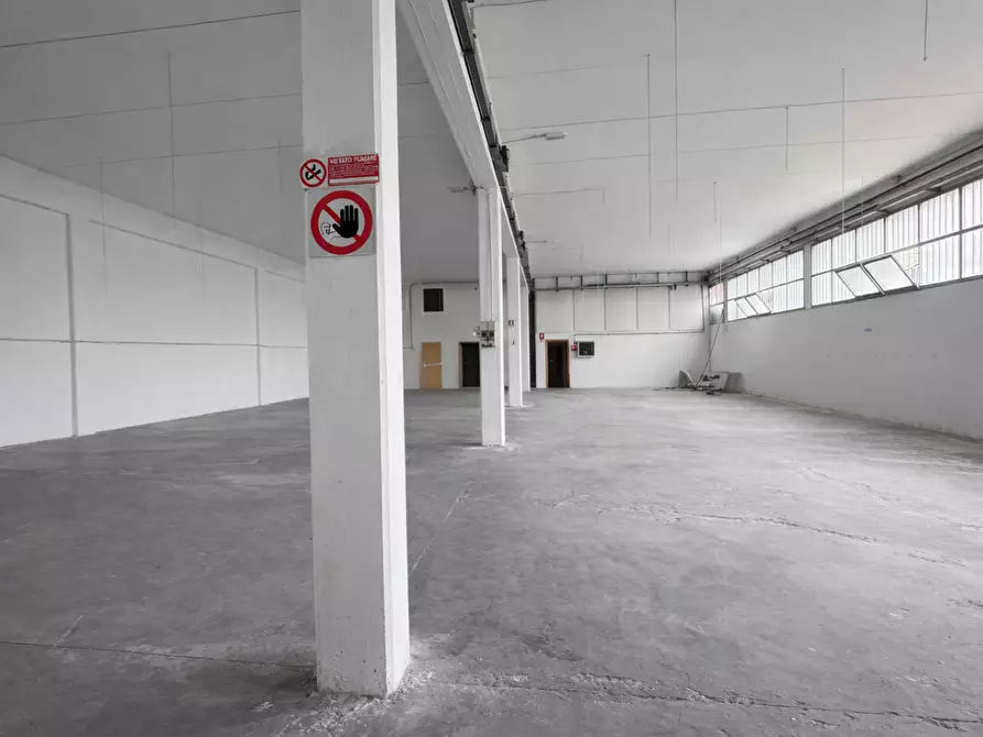 Immagine 6 di Capannone industriale in vendita  a Vinci
