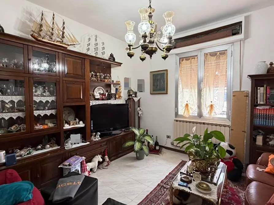 Immagine 21 di Capannone industriale in vendita  a Vinci