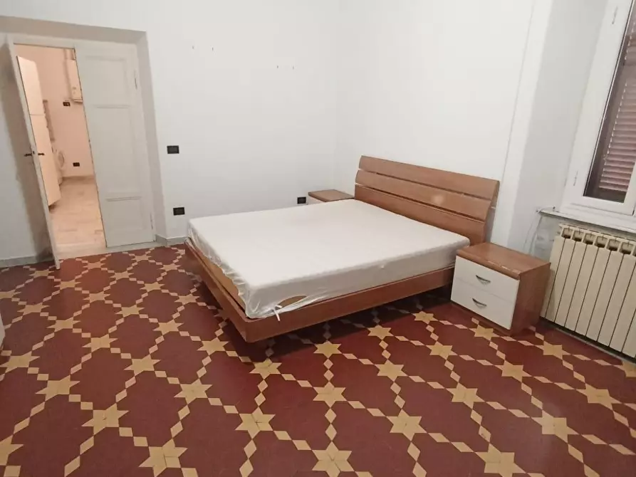 Immagine 2 di Appartamento in affitto  a Carrara