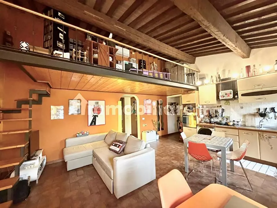 Immagine 11 di Appartamento in vendita  a Pisa