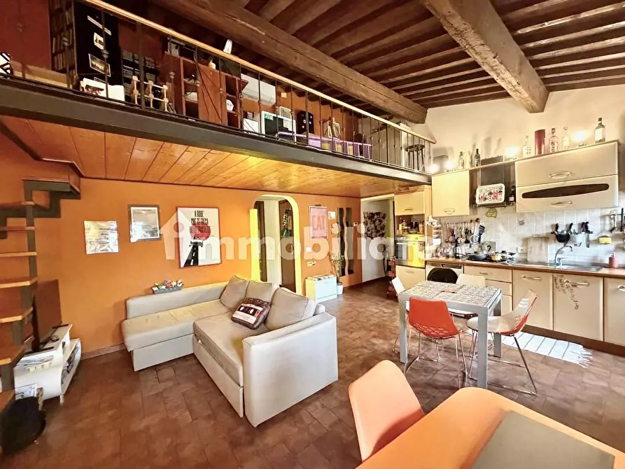 Immagine 14 di Appartamento in vendita  a Pisa