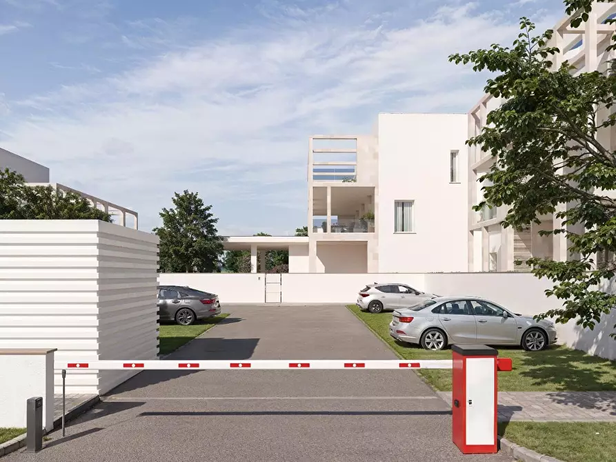 Immagine 5 di Appartamento in vendita  a Pisa