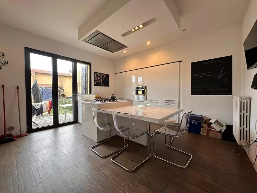 Immagine 21 di Appartamento in vendita  a Cascina