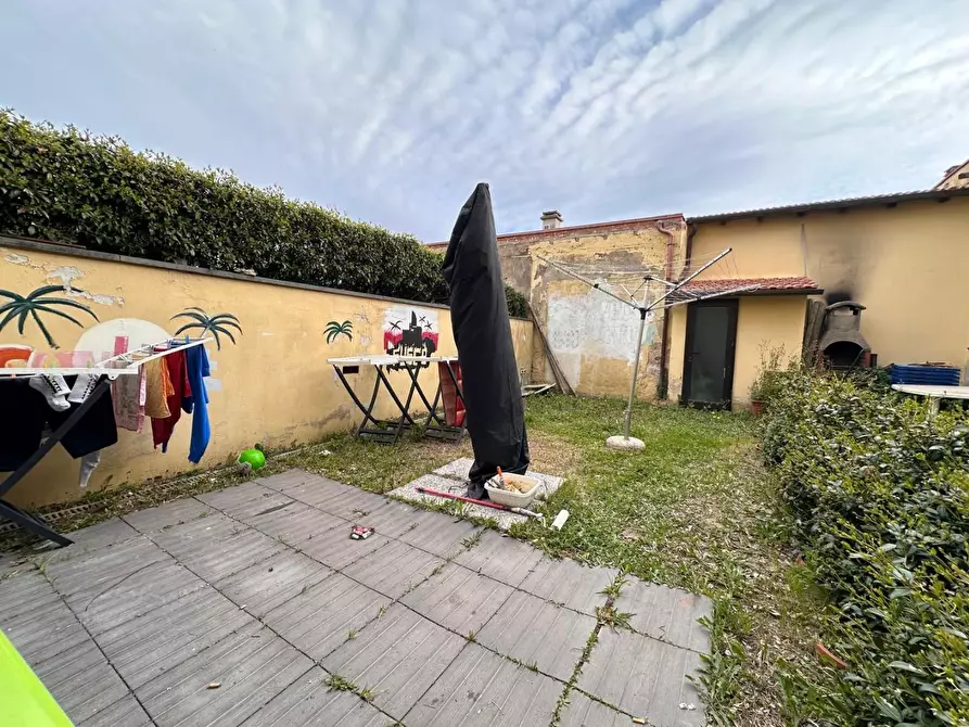 Immagine 40 di Appartamento in vendita  a Cascina