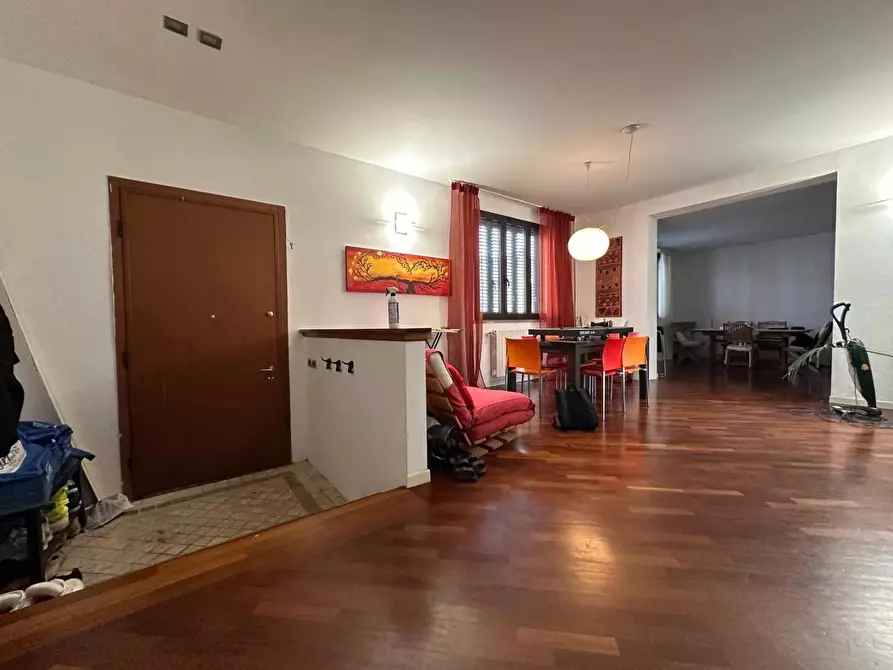 Immagine 14 di Appartamento in vendita  a Cascina