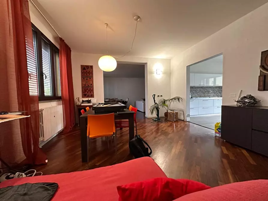 Immagine 13 di Appartamento in vendita  a Cascina