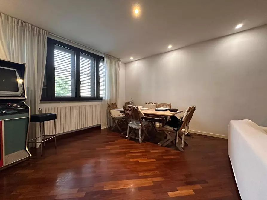 Immagine 7 di Appartamento in vendita  a Cascina