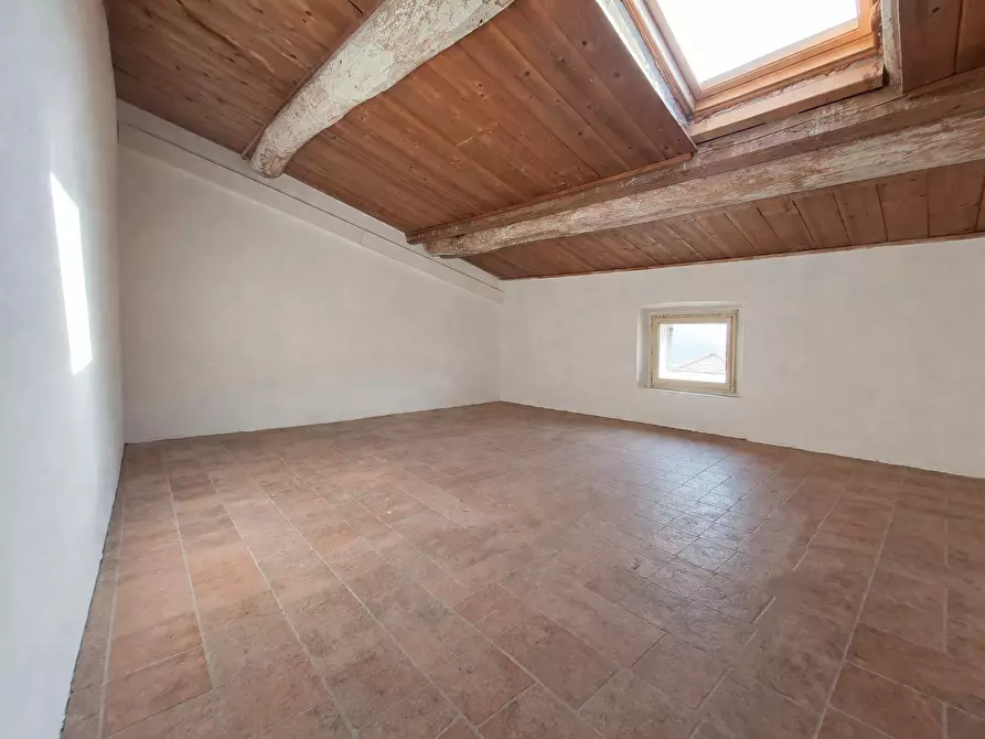 Immagine 22 di Terratetto in vendita  a Cascina