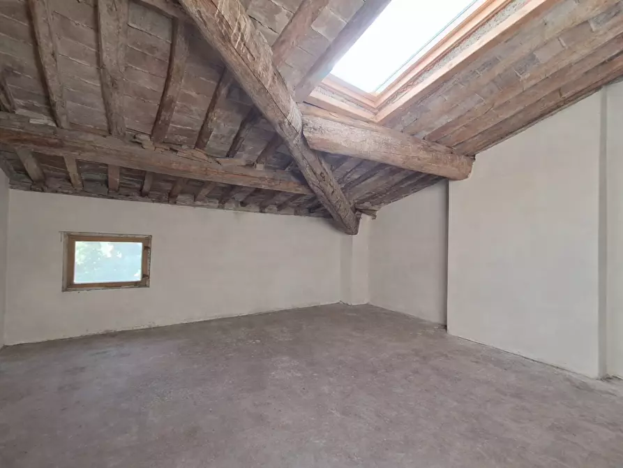 Immagine 21 di Terratetto in vendita  a Cascina