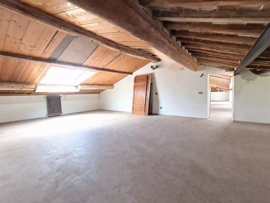 Immagine 19 di Terratetto in vendita  a Cascina