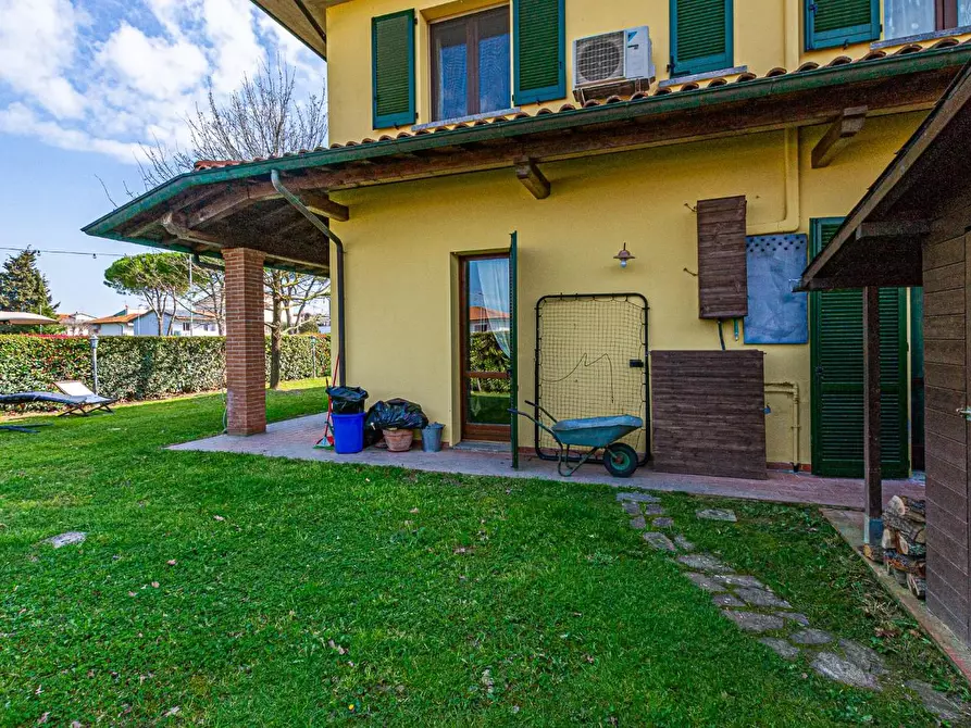 Immagine 60 di Villetta a schiera in vendita  a Montopoli In Val D'arno