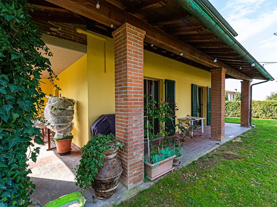 Immagine 54 di Villetta a schiera in vendita  a Montopoli In Val D'arno