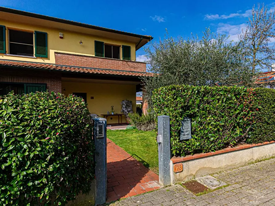 Immagine 74 di Villetta a schiera in vendita  a Montopoli In Val D'arno