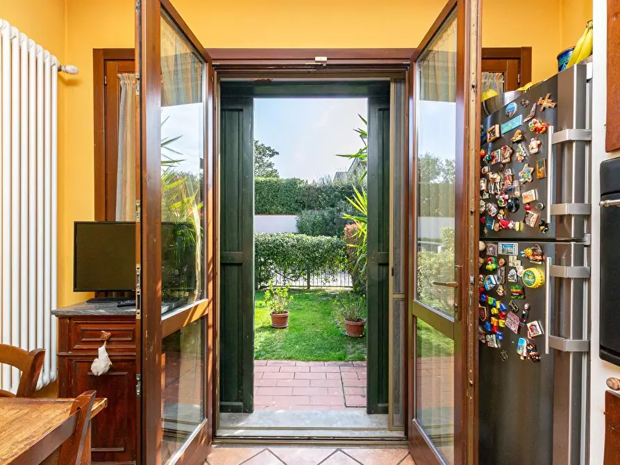 Immagine 8 di Villetta a schiera in vendita  a Montopoli In Val D'arno