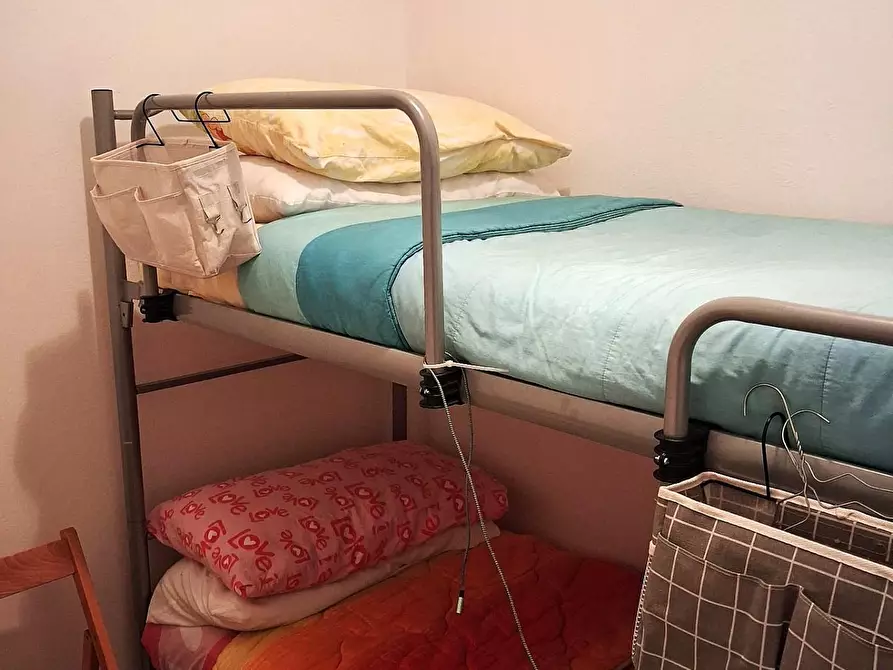 Immagine 11 di Appartamento in vendita  a Massa