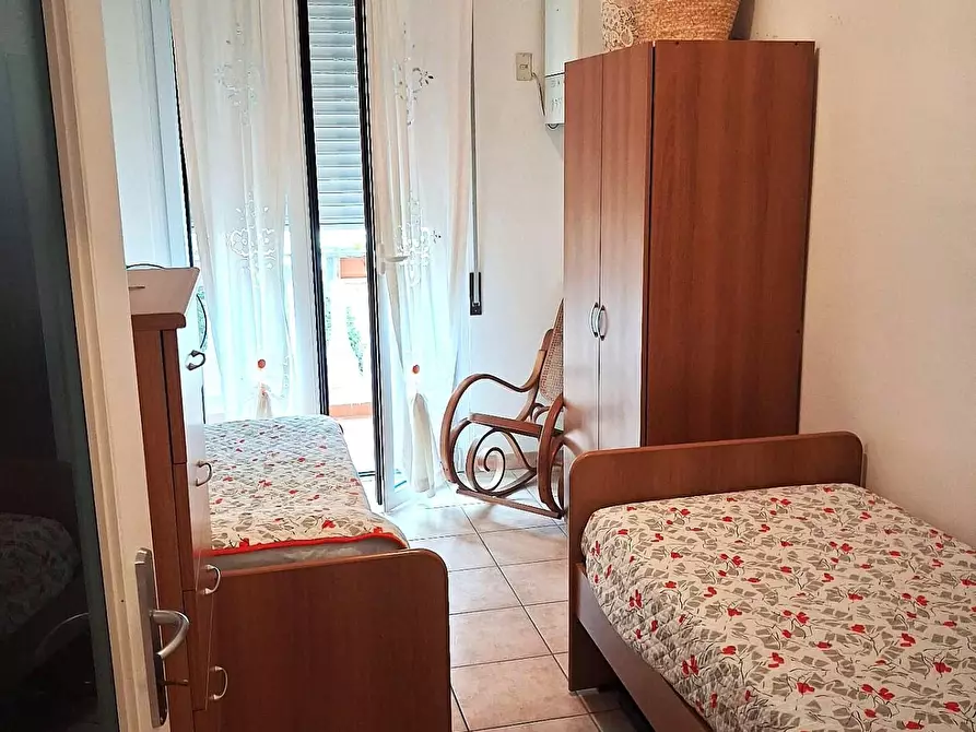 Immagine 10 di Appartamento in vendita  a Massa