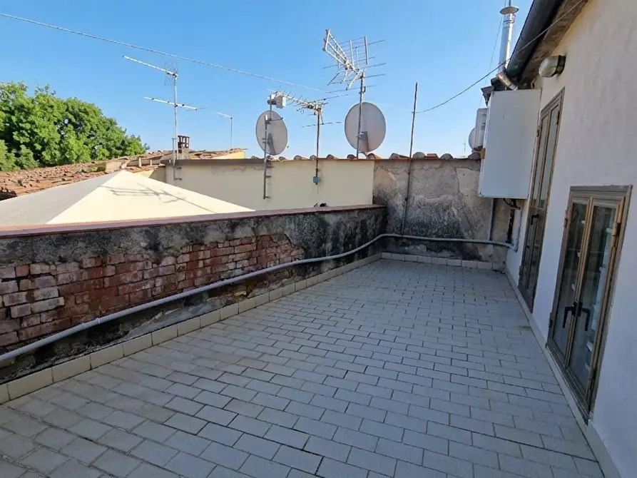 Immagine 2 di Appartamento in vendita  a Crespina Lorenzana