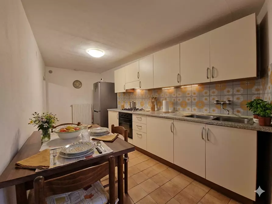 Immagine 4 di Appartamento in vendita  a Crespina Lorenzana