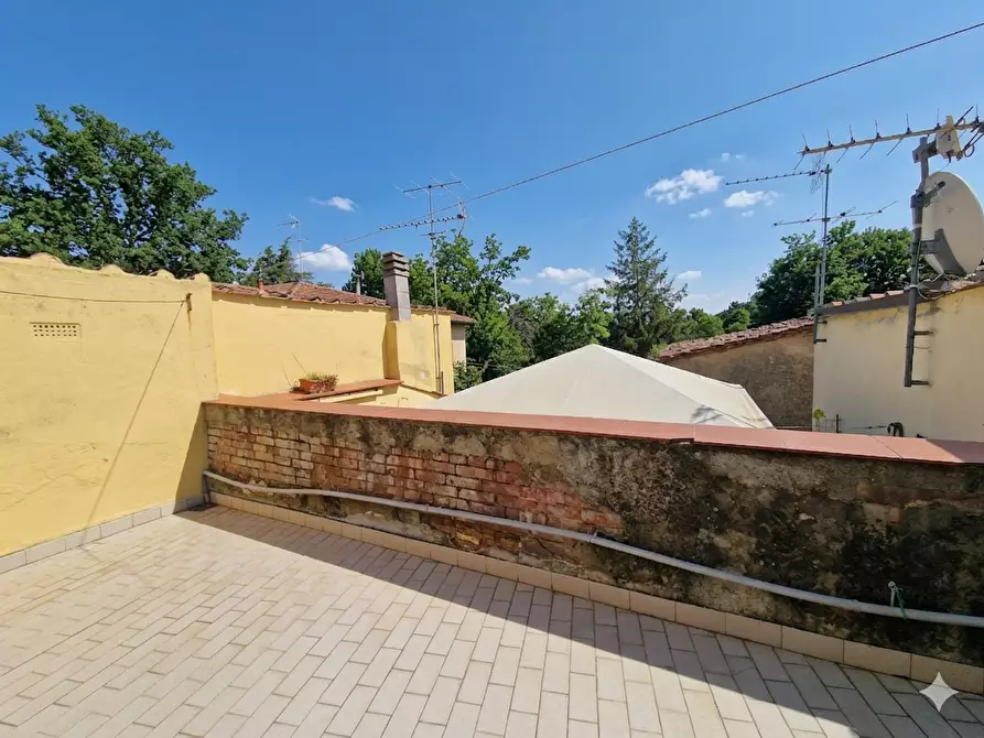 Immagine 1 di Appartamento in vendita  a Crespina Lorenzana