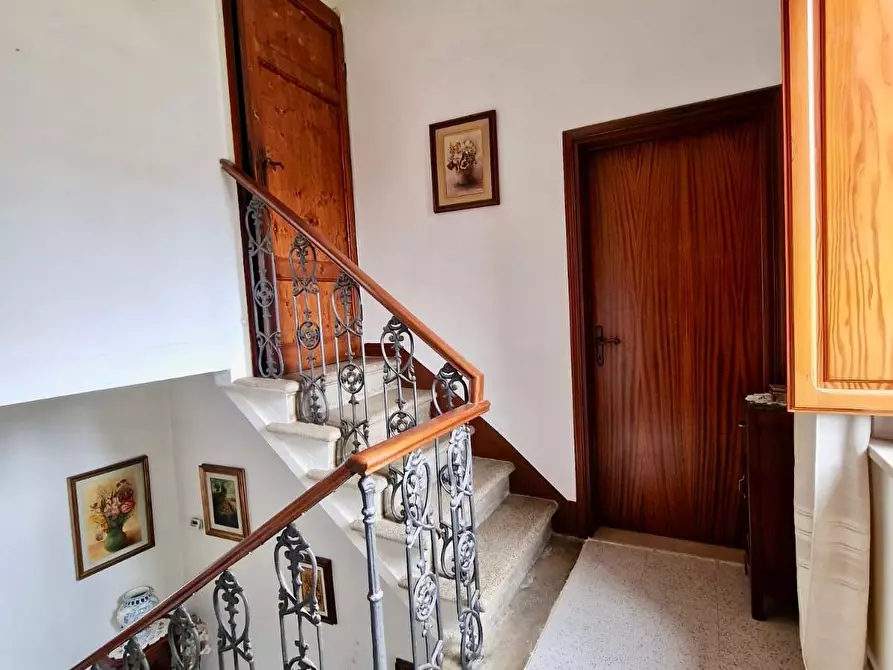 Immagine 13 di Porzione di casa in vendita  a Collesalvetti