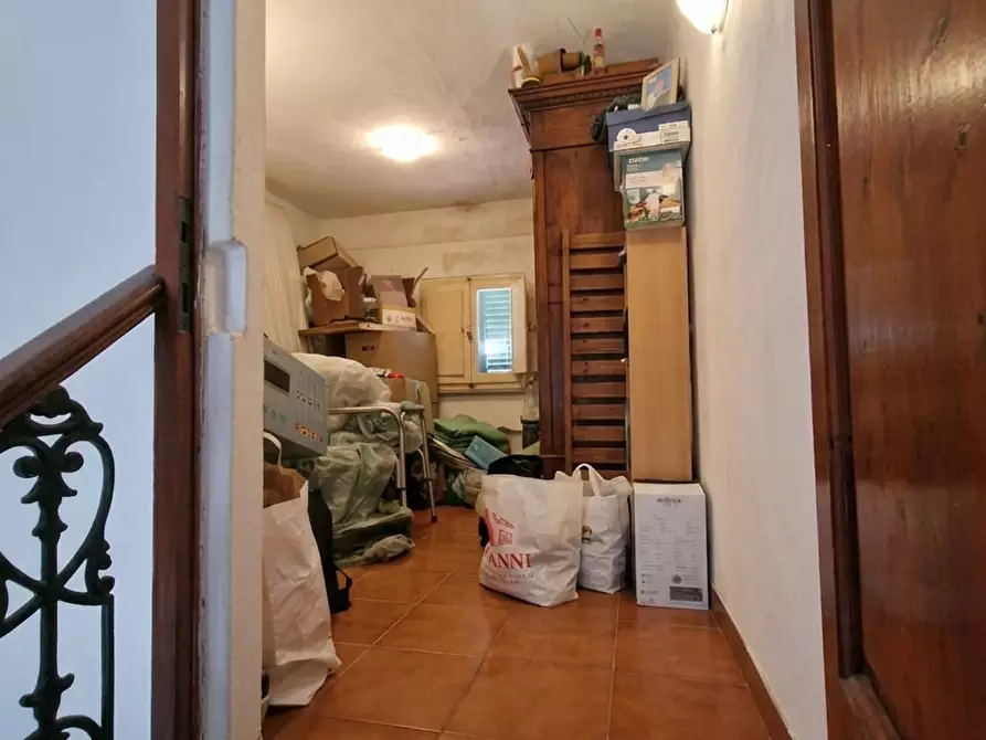 Immagine 21 di Porzione di casa in vendita  a Collesalvetti