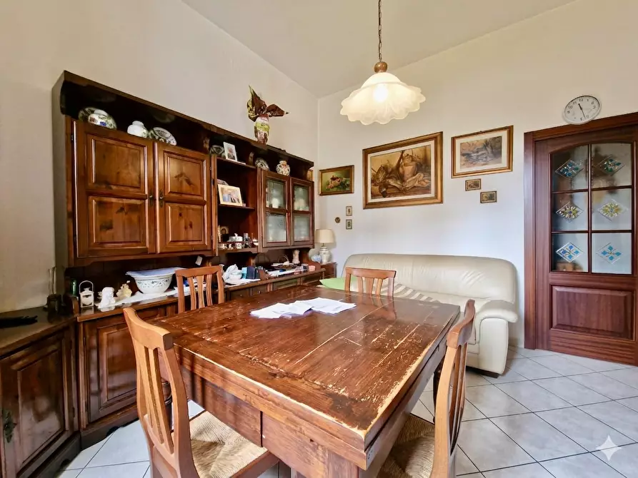 Immagine 5 di Porzione di casa in vendita  a Collesalvetti