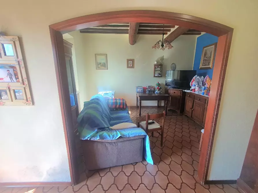 Immagine 18 di Casa semindipendente in vendita  a Capannori