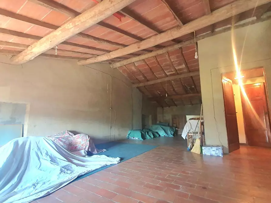 Immagine 52 di Casa semindipendente in vendita  a Capannori