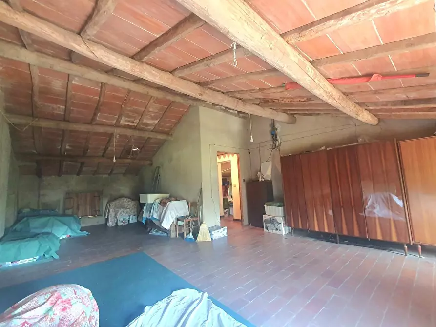 Immagine 53 di Casa semindipendente in vendita  a Capannori