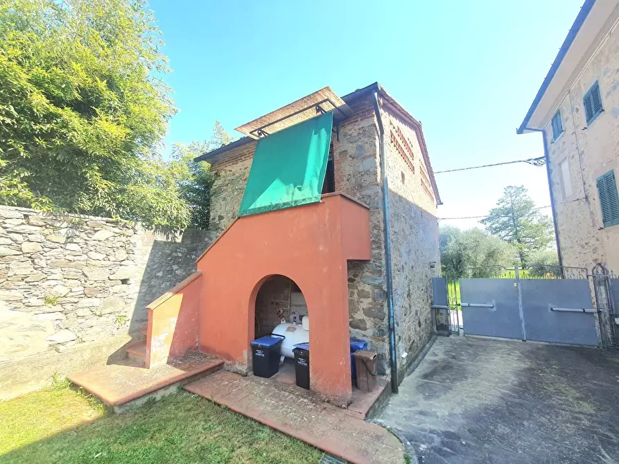 Immagine 3 di Casa semindipendente in vendita  a Capannori