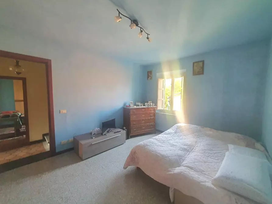 Immagine 33 di Casa semindipendente in vendita  a Capannori