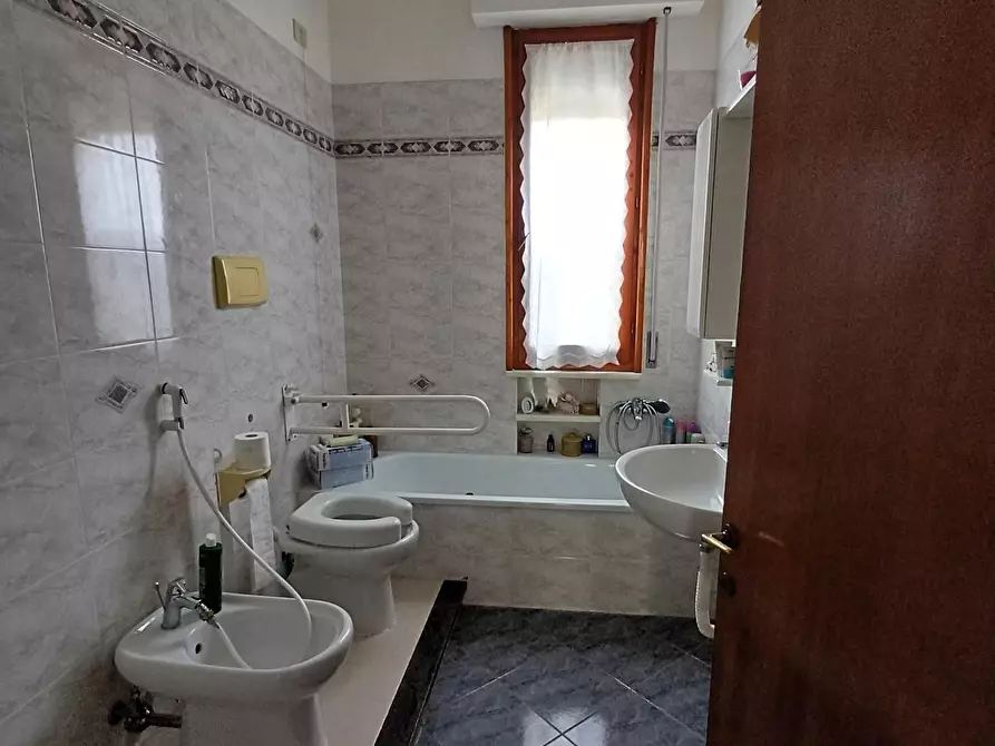 Immagine 8 di Appartamento in vendita  a Vinci