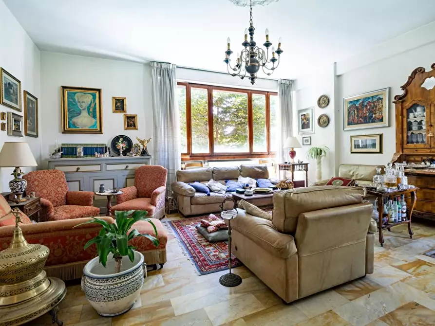 Immagine 4 di Appartamento in vendita  a Pisa