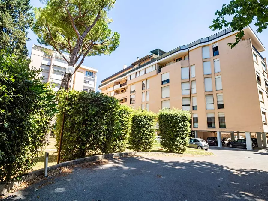 Immagine 25 di Appartamento in vendita  a Pisa