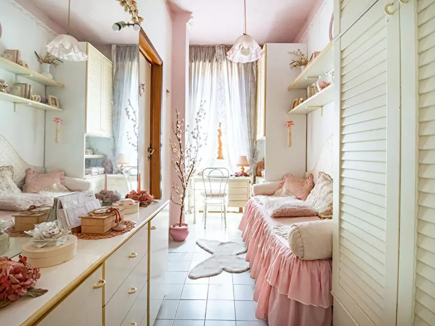 Immagine 14 di Appartamento in vendita  a Pisa