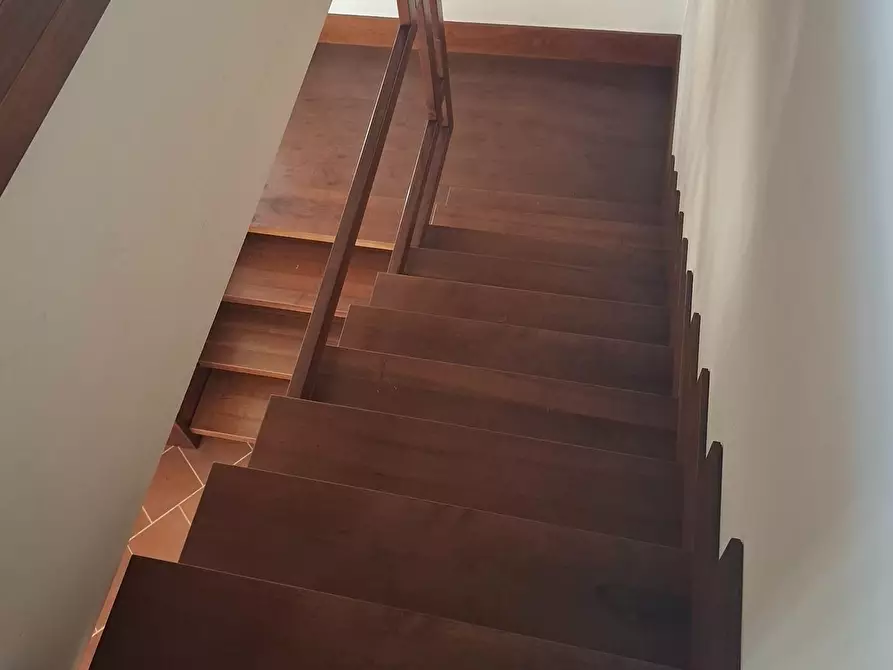 Immagine 9 di Villa in vendita  a Fucecchio