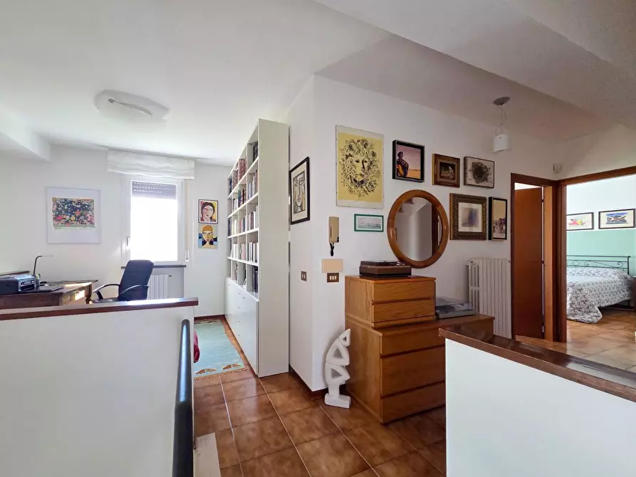 Immagine 21 di Casa bifamiliare in vendita  a San Giuliano Terme