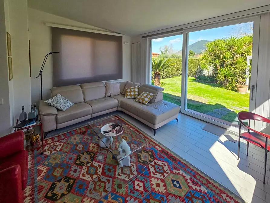 Immagine 8 di Casa bifamiliare in vendita  a San Giuliano Terme