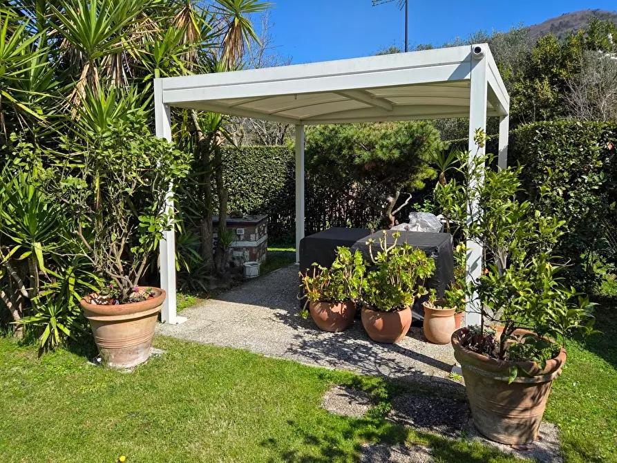 Immagine 6 di Casa bifamiliare in vendita  a San Giuliano Terme