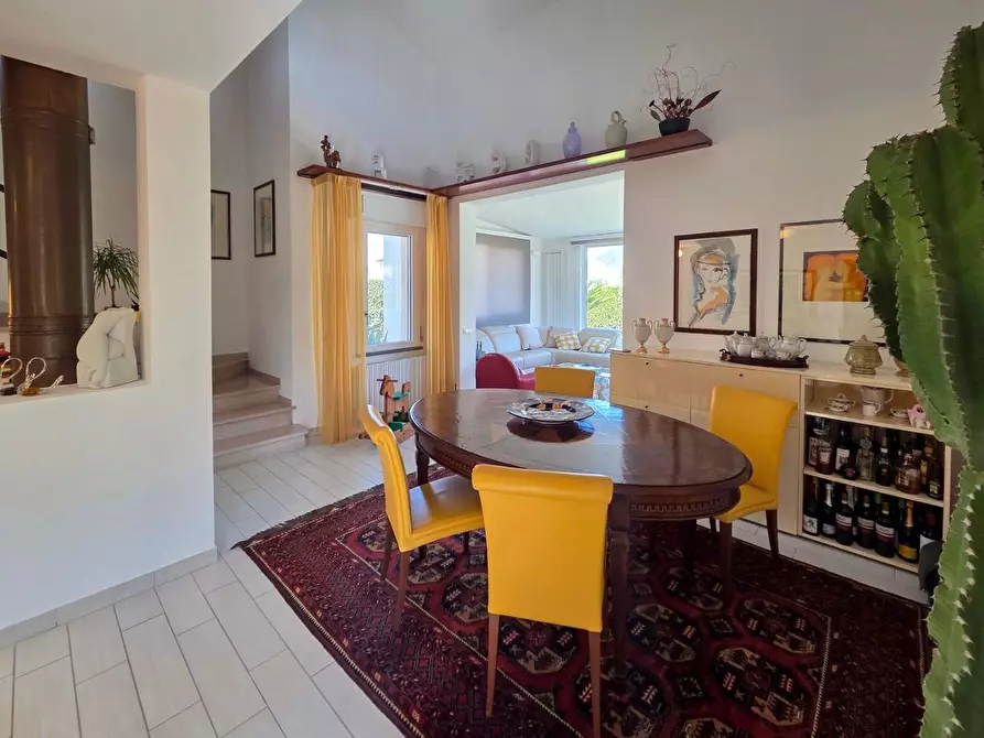 Immagine 10 di Casa bifamiliare in vendita  a San Giuliano Terme