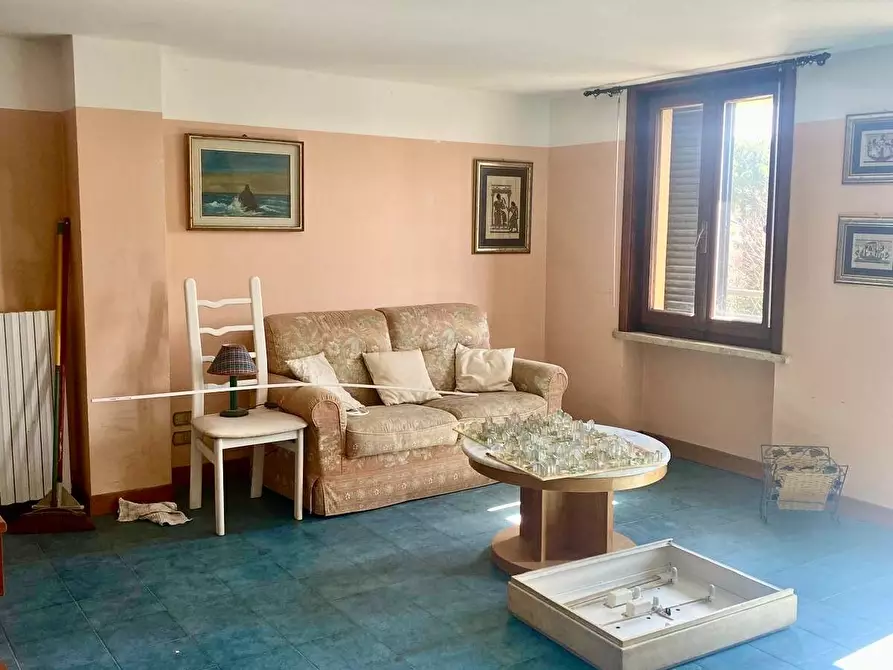 Immagine 29 di Villa in vendita  a Castelfranco Di Sotto