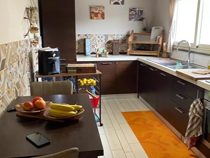 Immagine 2 di Appartamento in vendita  a Viareggio