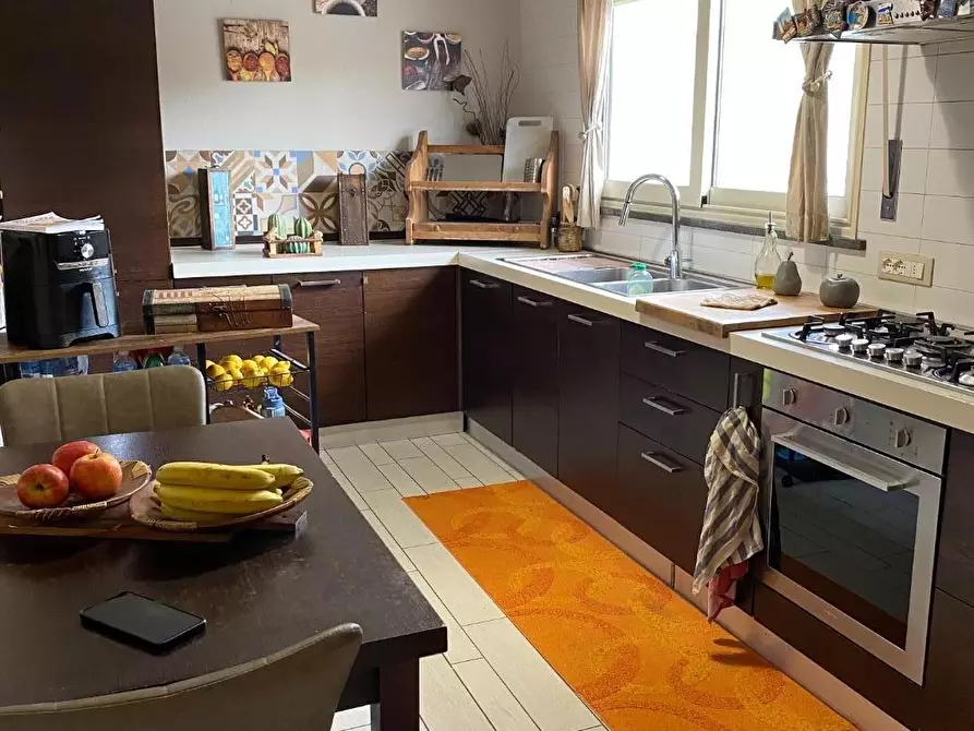 Immagine 8 di Appartamento in vendita  a Viareggio