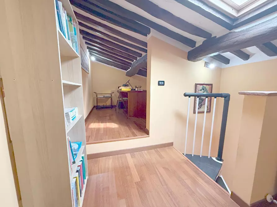 Immagine 23 di Appartamento in vendita  a Pisa