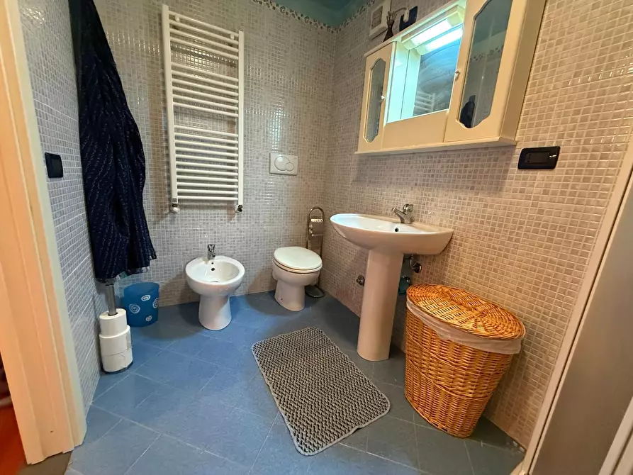 Immagine 19 di Appartamento in vendita  a Pisa