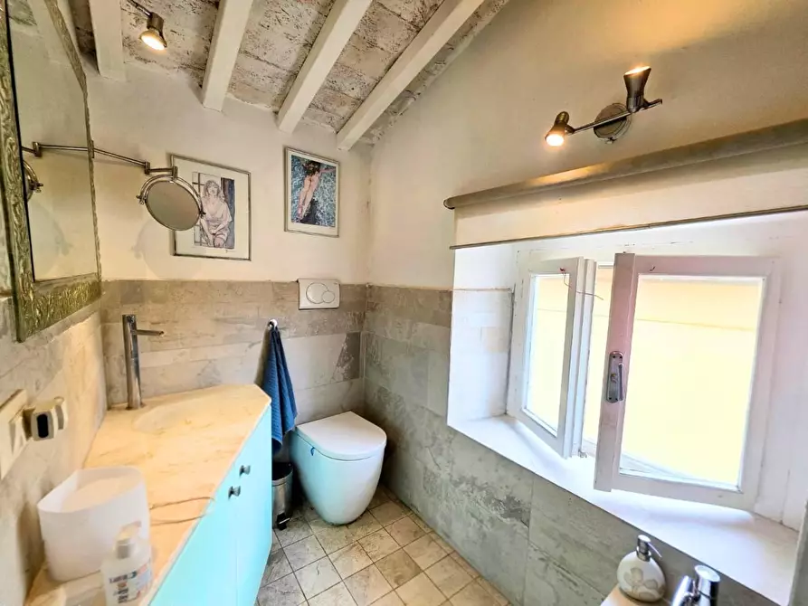 Immagine 22 di Appartamento in vendita  a San Giuliano Terme