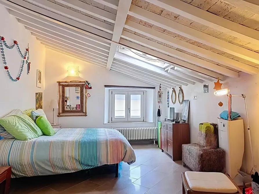 Immagine 17 di Appartamento in vendita  a San Giuliano Terme